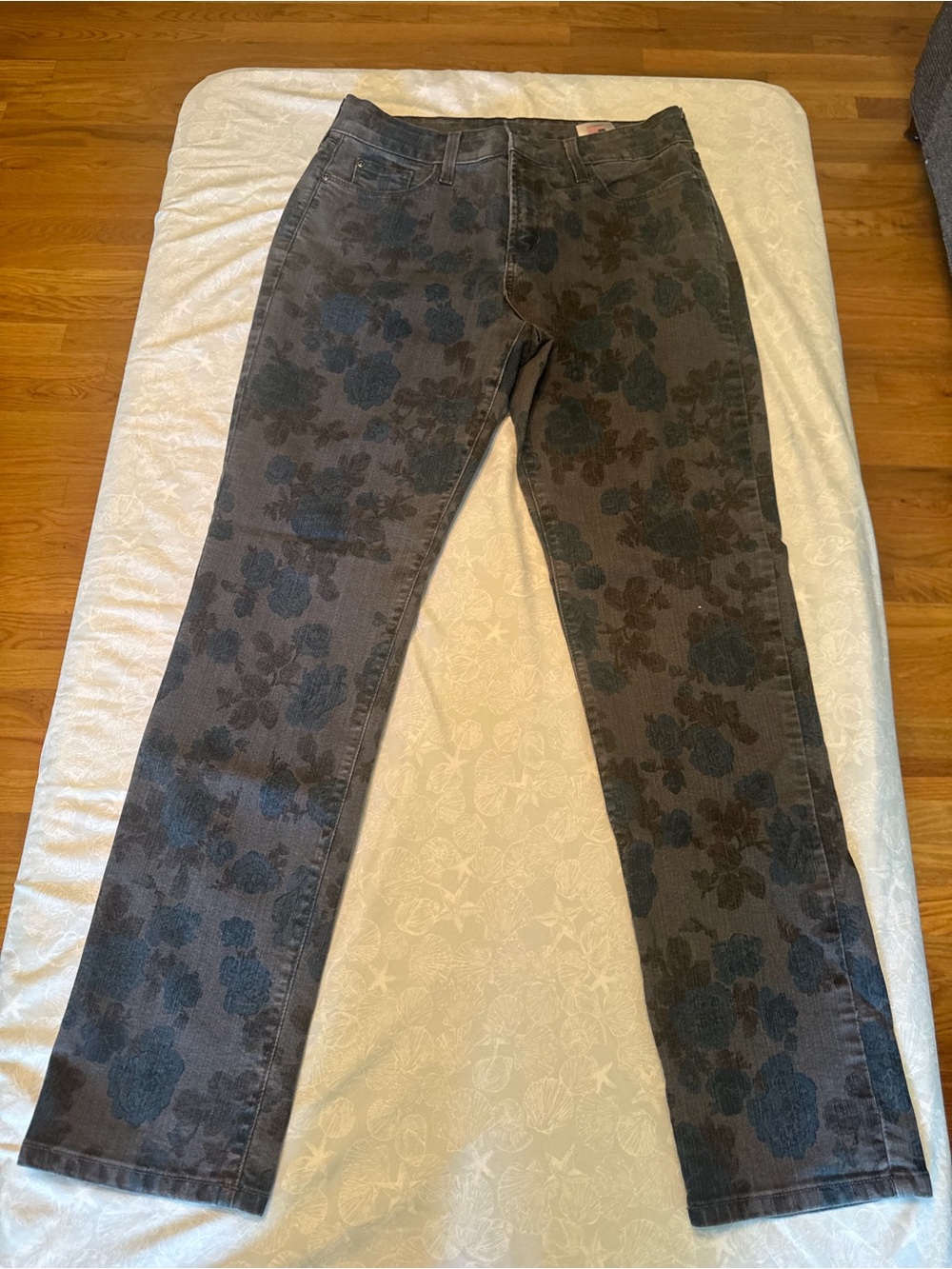 NYDJ Black Floral Straight-Leg Jeans